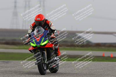 media/Nov-29-2025-TrackDaz (Sat) [[10ae2d9bce]]/A Group/Session 4 (Wheelie Bump)/